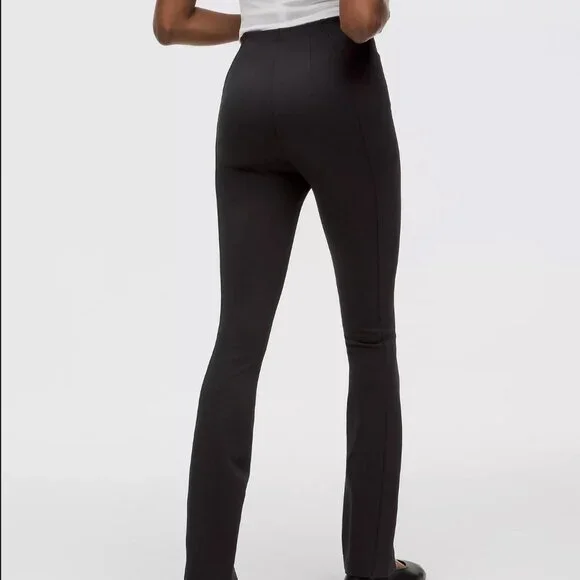 Lululemon pull on pant - Picture 4 of 8